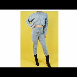 TWO PIECE SWEATER SET